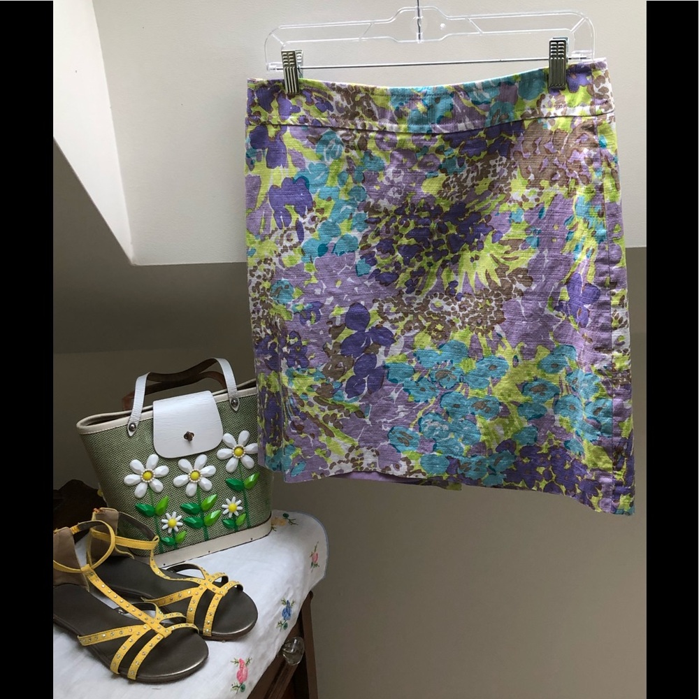 ❤️TALBOTS 8p lavender and green pencil skirt